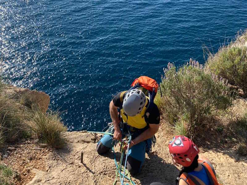 Maunakea montaña autorrescate en Escalada nivel 2